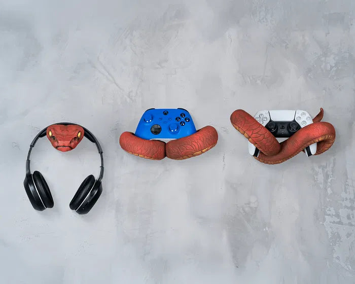 Support manette et casque – Serpent enroulé