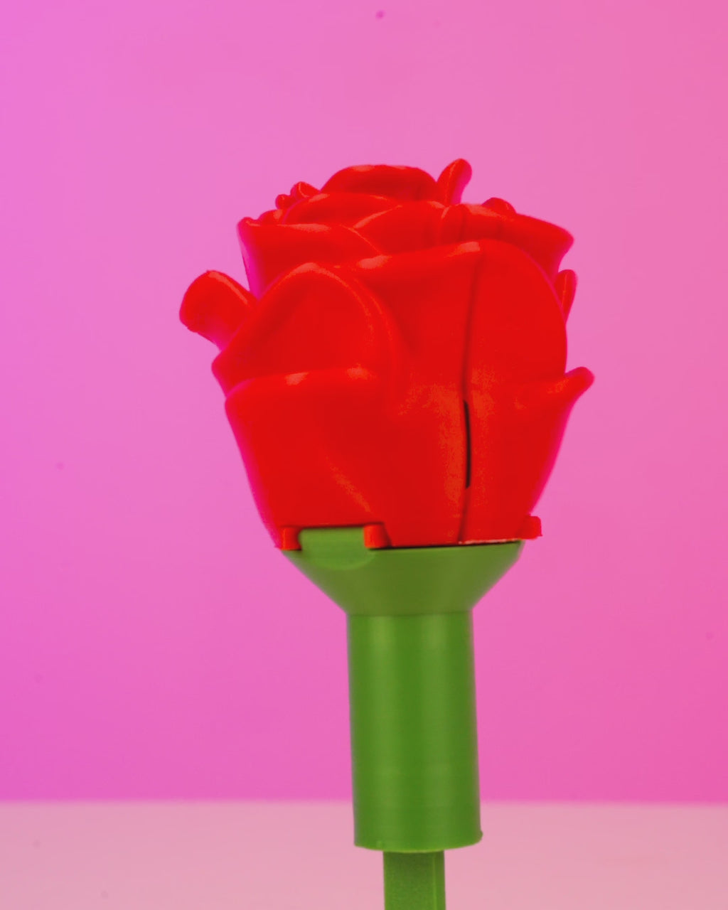 Rose Éternelle – Support à Bague & Boîte Cadeau