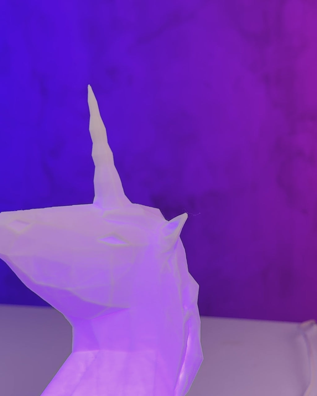 Lampe Licorne Low Poly